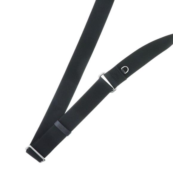 Louis Vuitton District PM Shoulder Bag - Picture 5 of 6